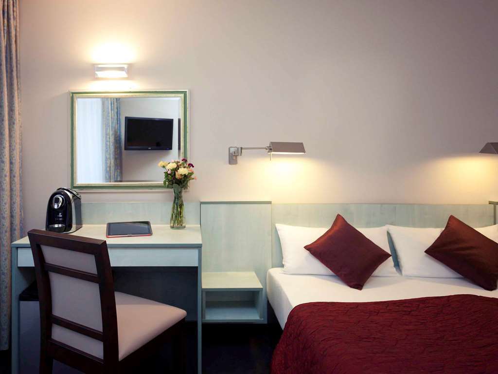 Mercure Frankfurt City Messe Frankfurt am Main Quarto foto